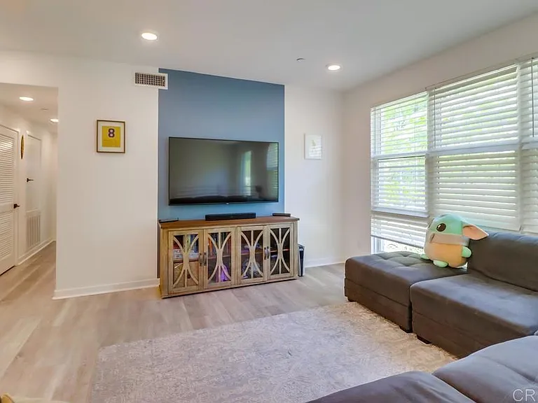 2780 Via Alta Pl — Photo 12