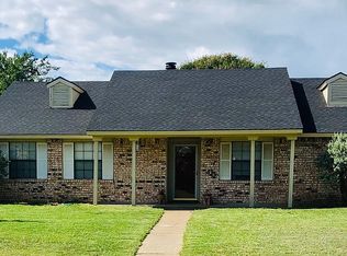 404 Rainier St, Cedar Hill, TX 75104