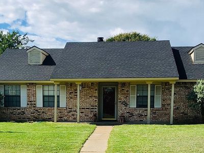 404 Rainier St, Cedar Hill, TX, 75104