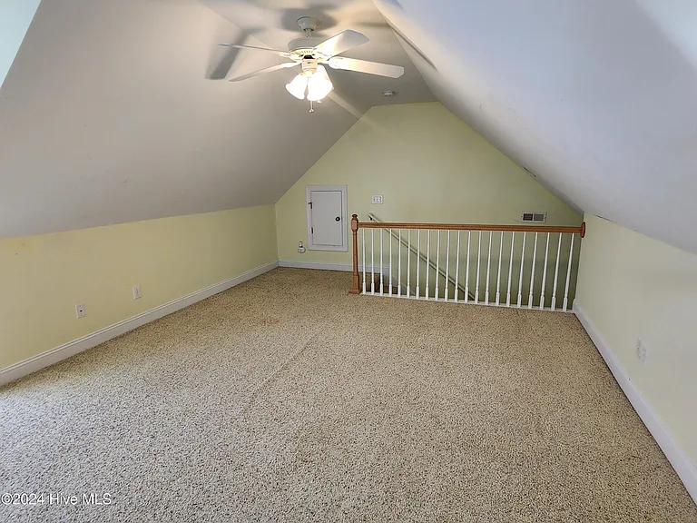 601 Creekway Cir SE — Photo 18