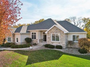 5731 Tuscany Ln, Waunakee, WI 53597