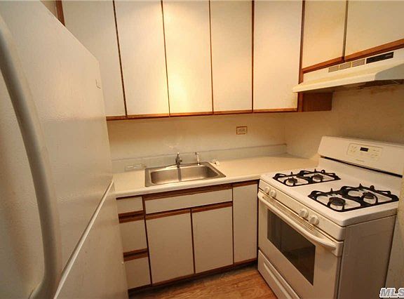 5th image of 17270 Highland Ave APT 5M