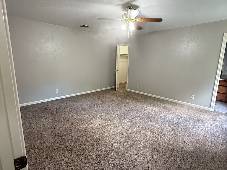 2213 Theodor Dr — Photo 10