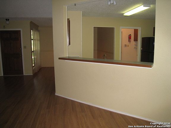 5th image of 1631 Firwick Dr