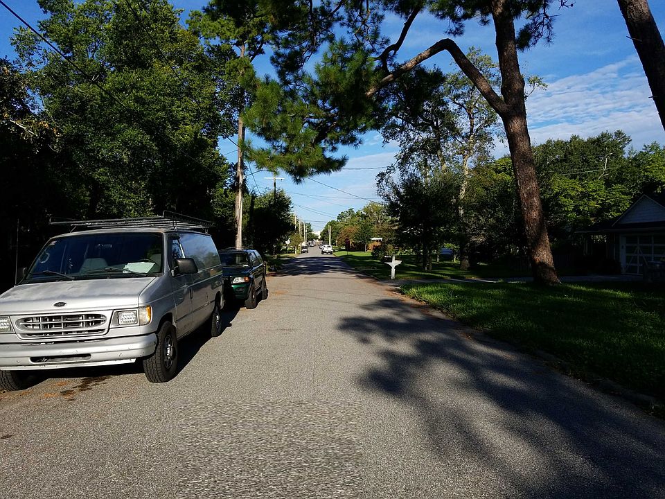 2nd image of 4239 Palmer Ave