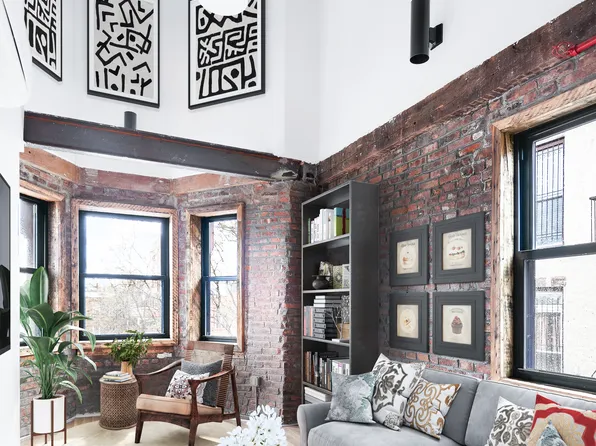 394 Quincy Street image 1 of 6