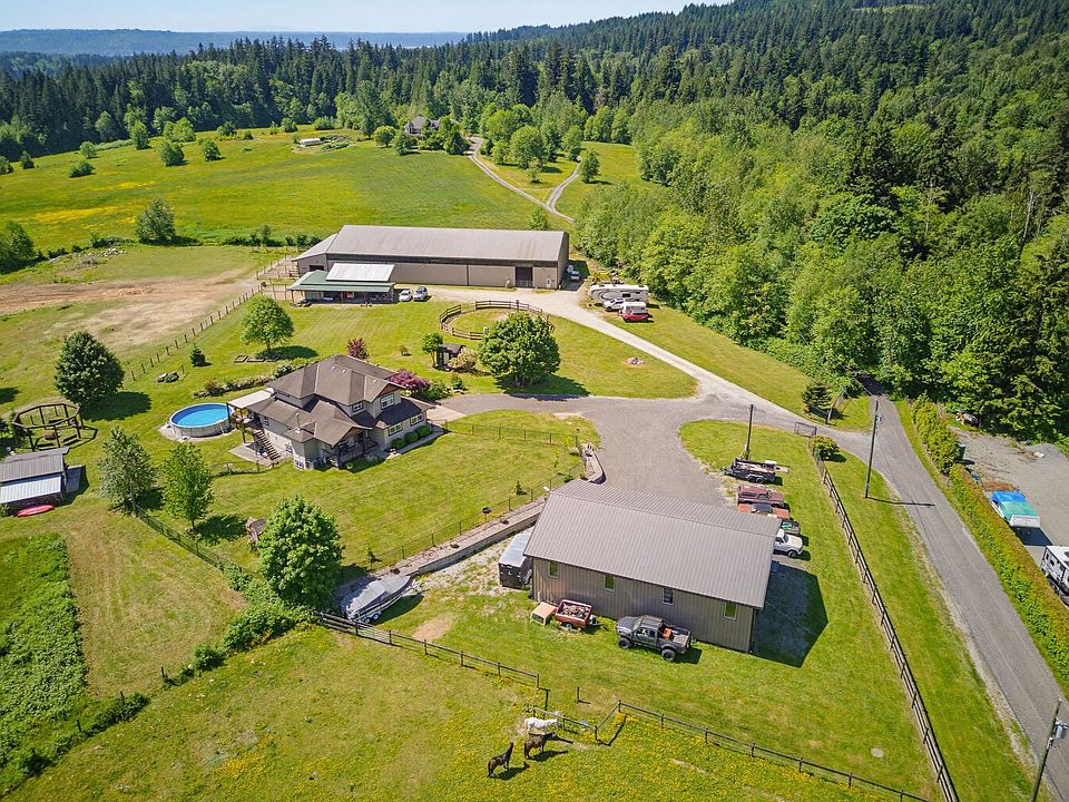 1st image of 30420 Dewdney Trunk Rd