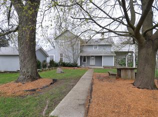 524 Hunter Rd, Caledonia, IL 61011