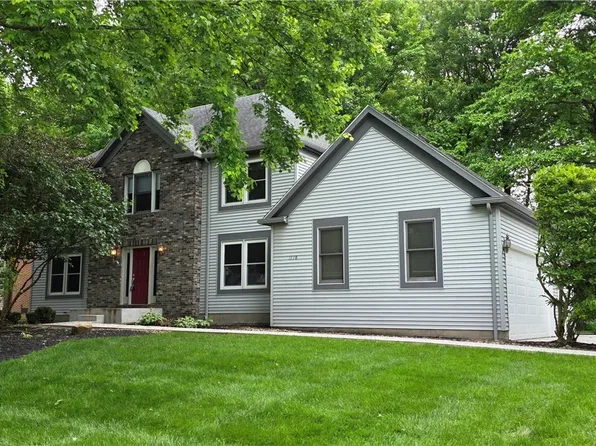 1178 Logan Woods Dr, Hubbard, OH 44425