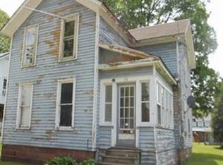 34 Bank St, Westfield, NY 14787