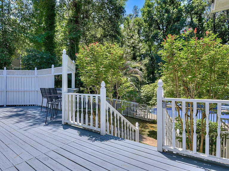 869 Hickory Ridge Rd — Photo 40