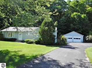 10108 S West Bay Shore Dr, Traverse City, MI 49684