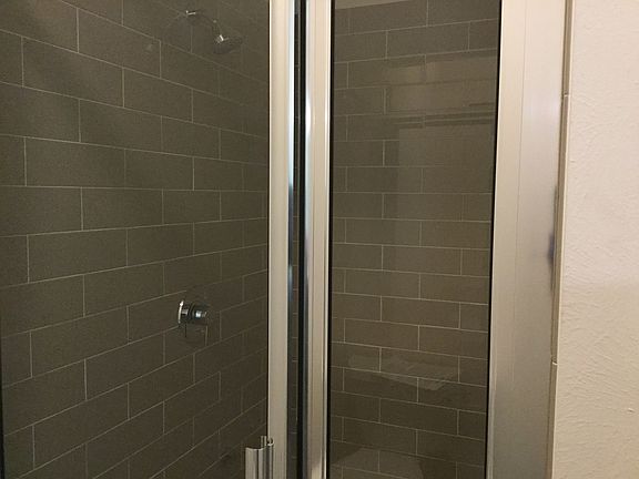 4th image of 812 Toole Ave Unit 213
