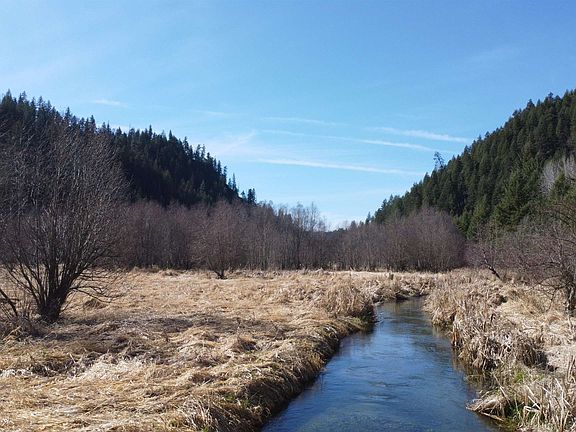 4th image of 8XX Little Spokane River Rd