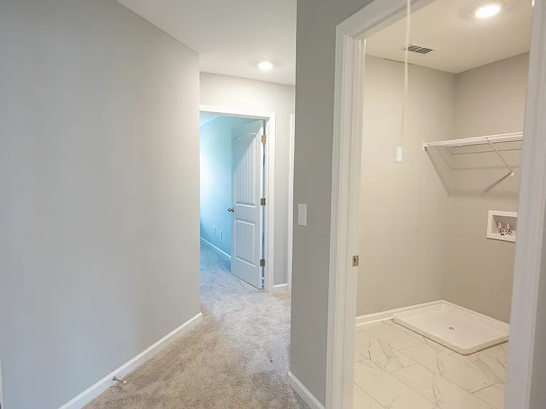 5740 Cloverwood Dr — Photo 29