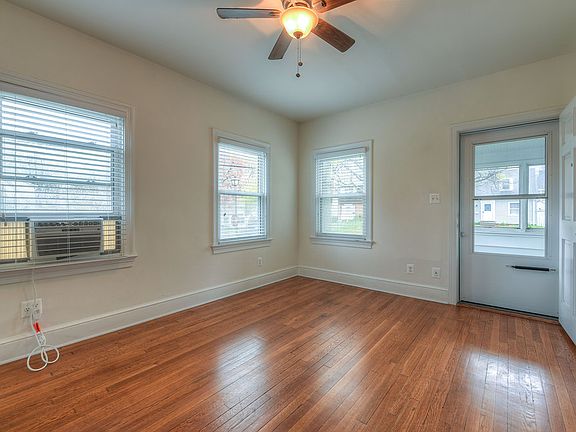 2nd image of 1158 N Columbus St