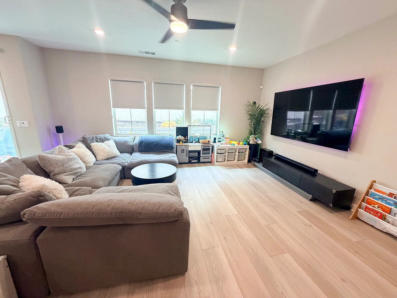 3 bed, 2.5 bath, 1716 sqft, $4,695 — Photo 1