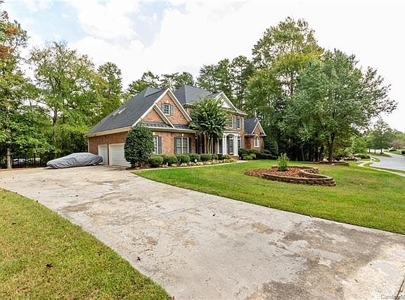 2nd image of 2512 Lexington Approach Dr