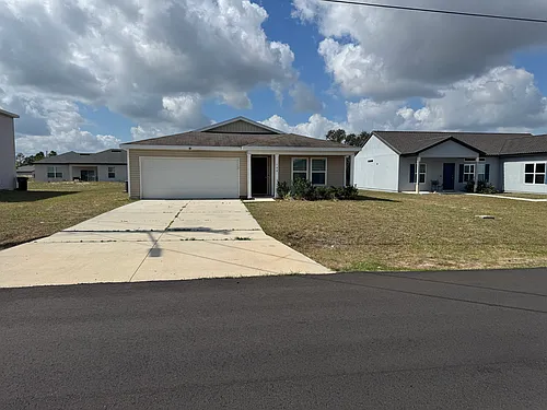 108 Tulip Ln Photo 1