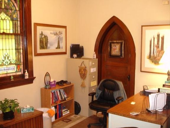 3rd image of 3831 Decoursey Ave