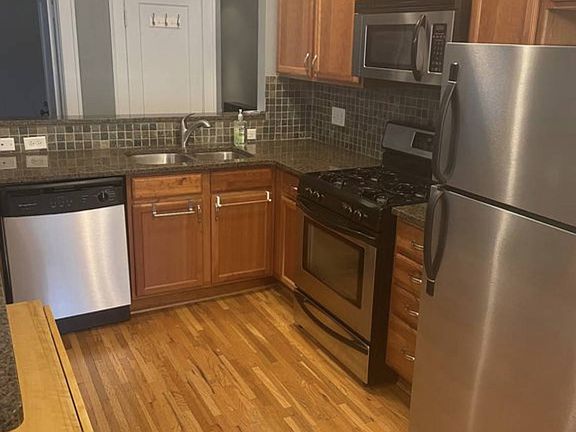 4th image of 3520 Emerson Ave S APT 104