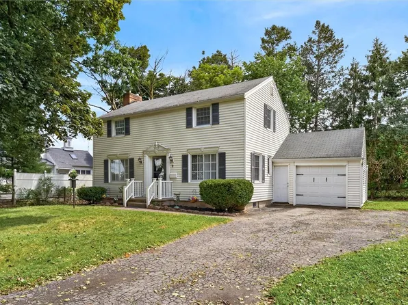 9 Apollo Dr, Rochester, NY 14626