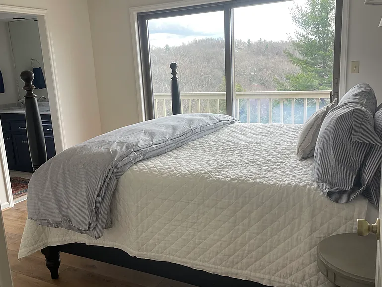 Master Bedroom on upper floor