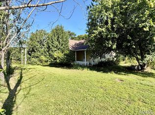 18629 Prairie Dr, Lebanon, MO 65536