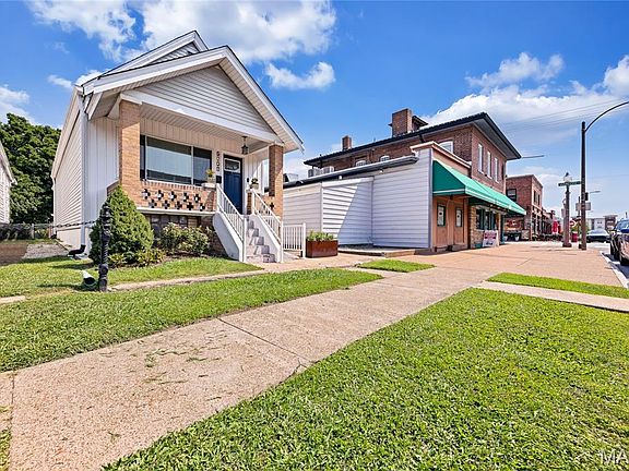 5th image of 5207 Wilson Ave