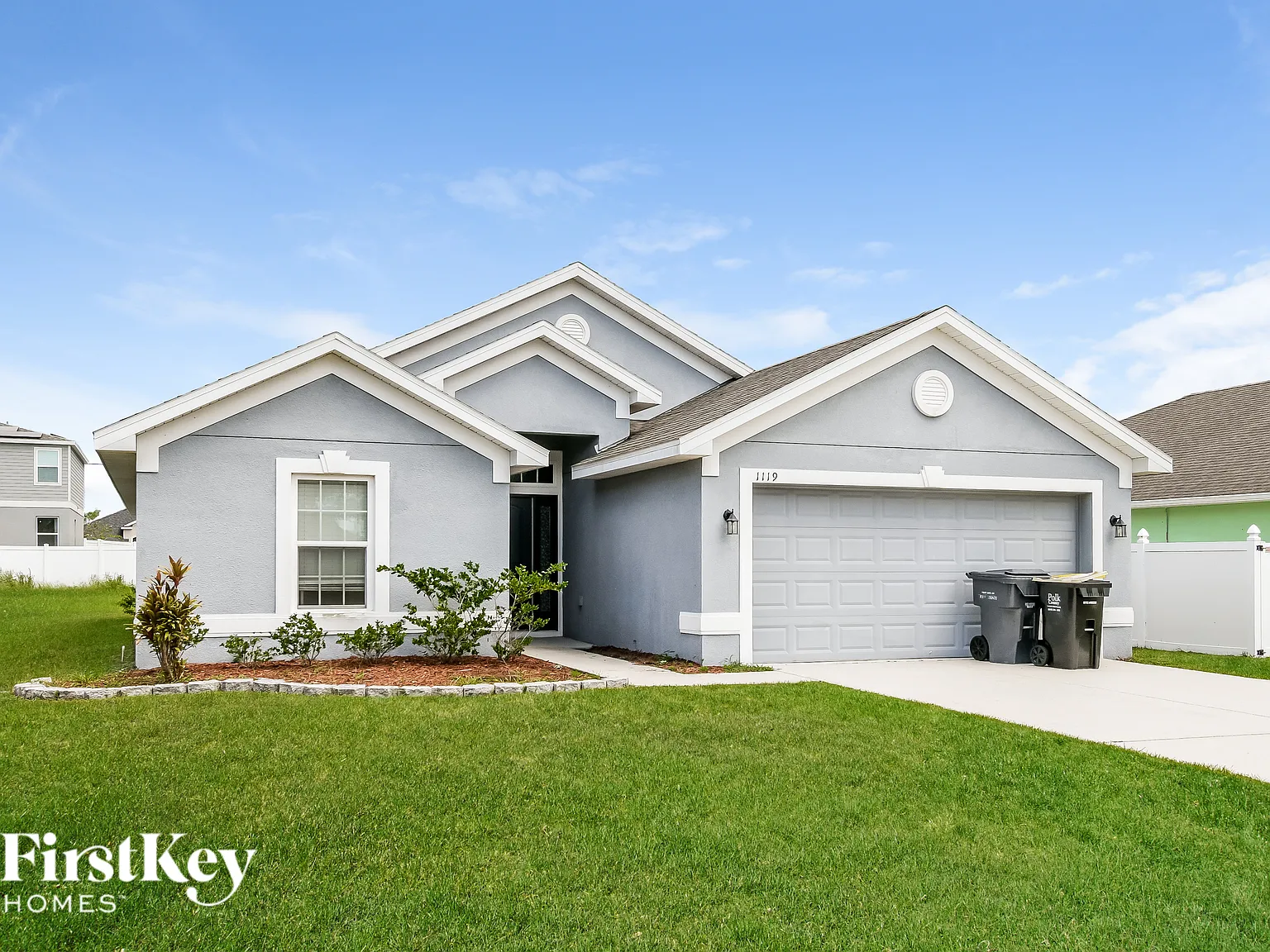 4 bed, 2.0 bath, 1617 sqft, $1,915 — Photo 2