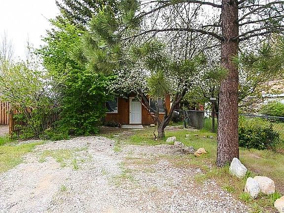 2nd image of 1006 Greenway Dr