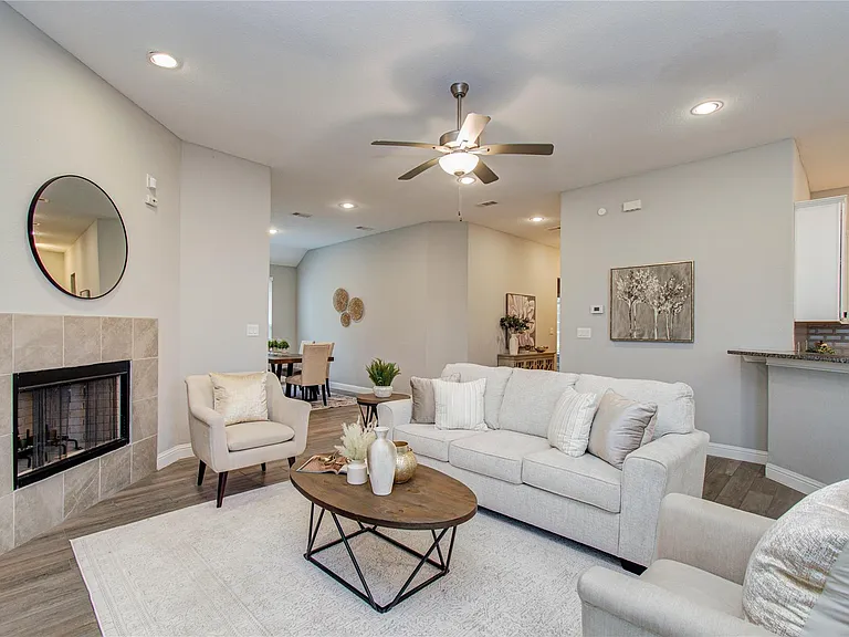 19029 Villa Ln — Photo 18