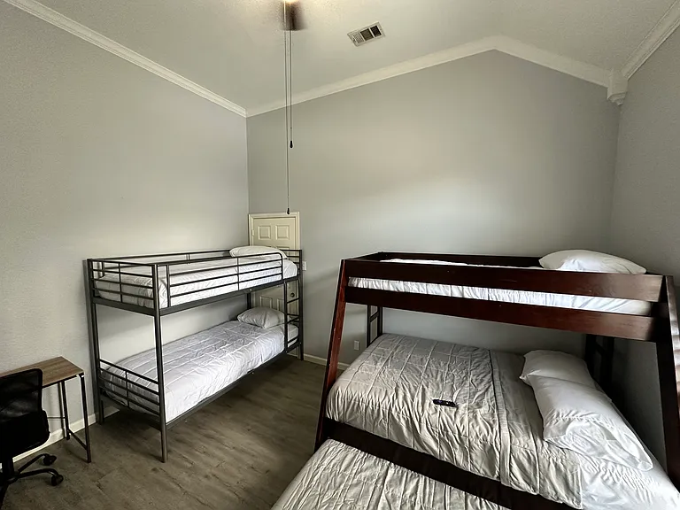 2506 Spring Hill Ln — Photo 13