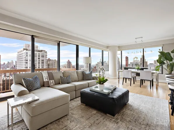 200 East 69th Street 28B image 1 of 10