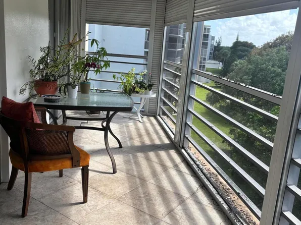 6461 NW 2nd Ave, Boca Raton, FL