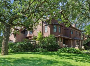2000 Irving Ave S, Minneapolis, MN 55405