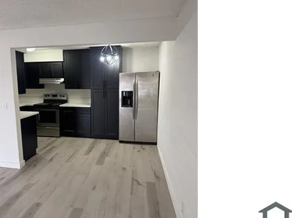 615 S Royal Crest Cir, Las Vegas, NV
