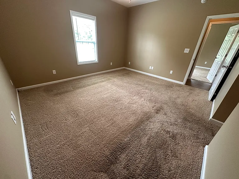 190 County Road 215 — Photo 11