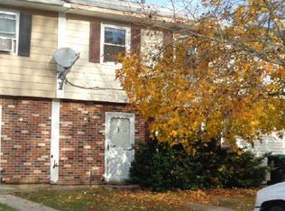 35 Villanova Ct, Sicklerville, NJ 08081