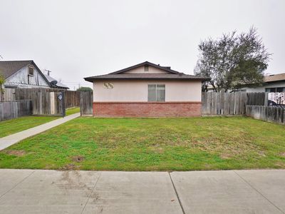 501 E Florinda Street, Hanford, CA, 93230