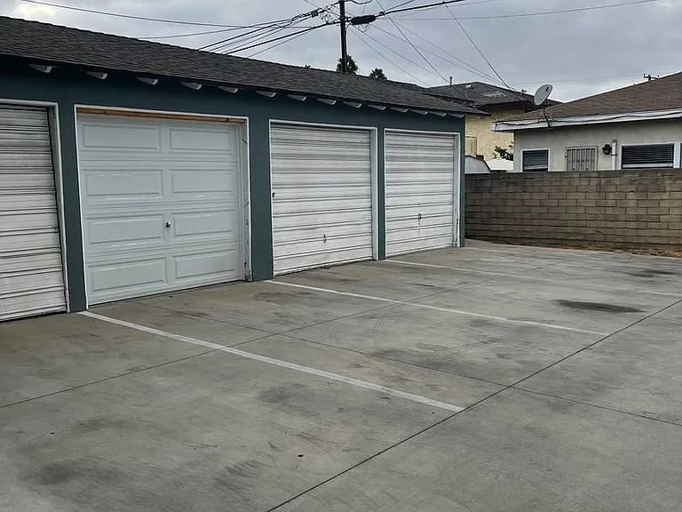 10303LaRe — Photo 10