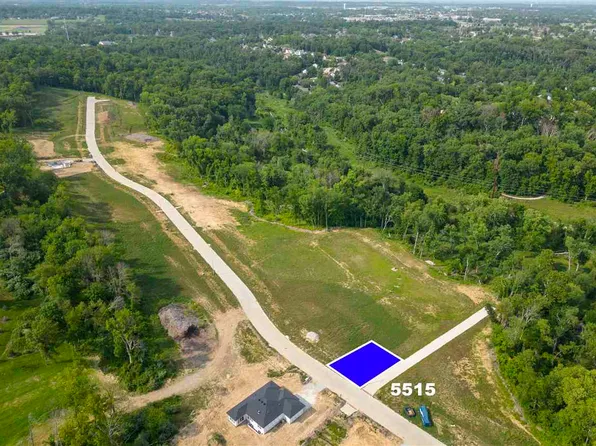 5515 Seminole Valley Trl NE, Cedar Rapids, IA 52411