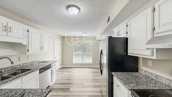 105 Berryhill Cir — Photo 11