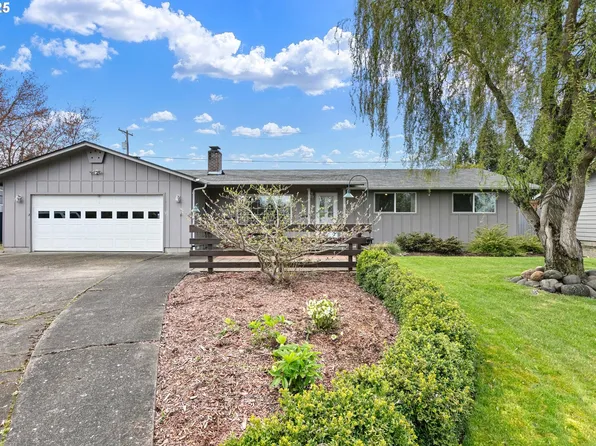 3323 Ginkgo Way, Eugene, OR 97404