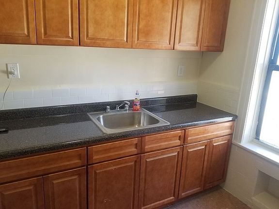 2nd image of 8630 98th St APT 1F