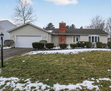 10024 Huntington Park Dr, Strongsville, OH, 44136