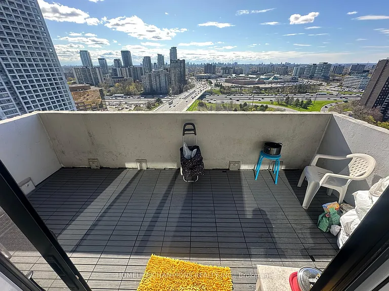 1900 Sheppard Ave E #2303 — Photo 24