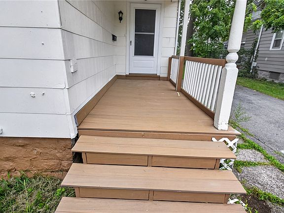 2nd image of 102 Post Ave