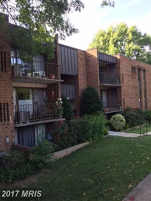 1st image of 4400 Island Pl APT 301