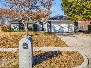2917 Chisholm Trl, Corinth, TX 76210